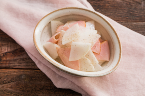 Sesame Radish and Ham